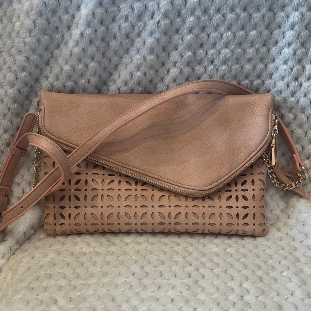 Elegant Tan Crossbody Bag